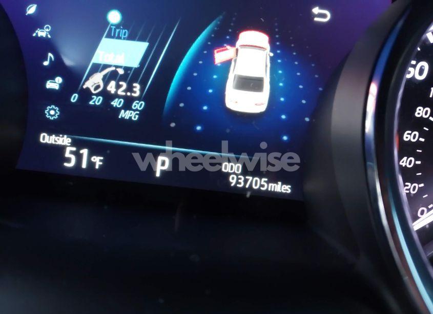 Photo 15 of 2020 Toyota Camry XLE HYBRID (VIN 4T1F31AK2LU525657)