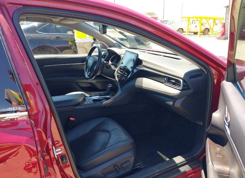 Photo 5 of 2022 Toyota Camry XLE HYBRID (VIN 4T1F31AK2NU579107)