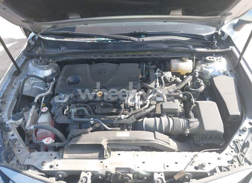 Photo 10 of 2020 Toyota Camry XLE HYBRID (VIN 4T1F31AK4LU009381)