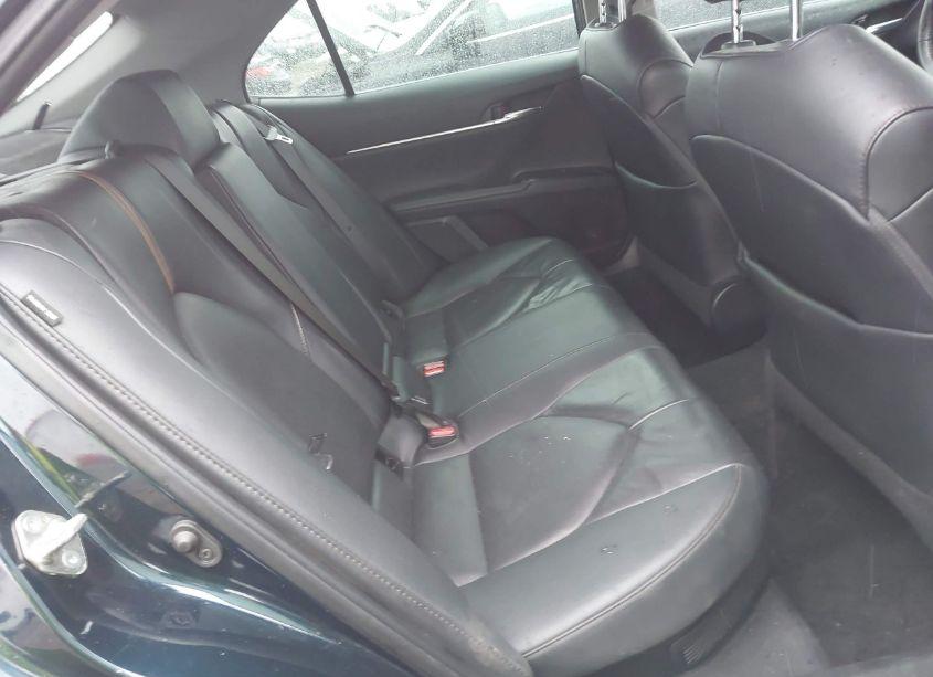 Photo 7 of 2020 Toyota Camry XLE HYBRID (VIN 4T1F31AK4LU530956)