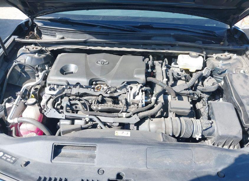 Photo 10 of 2020 Toyota Camry XLE HYBRID (VIN 4T1F31AK4LU531363)