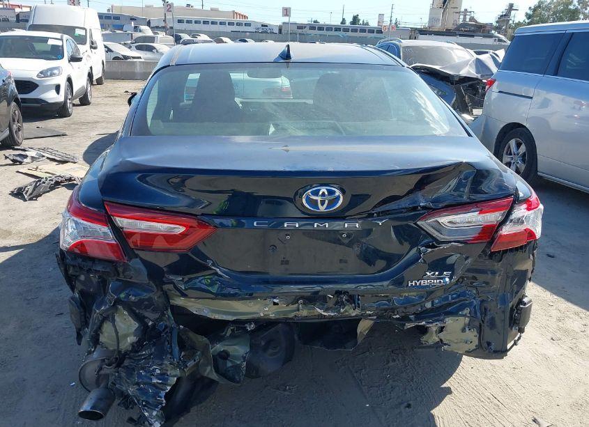Photo 17 of 2020 Toyota Camry XLE HYBRID (VIN 4T1F31AK4LU531363)