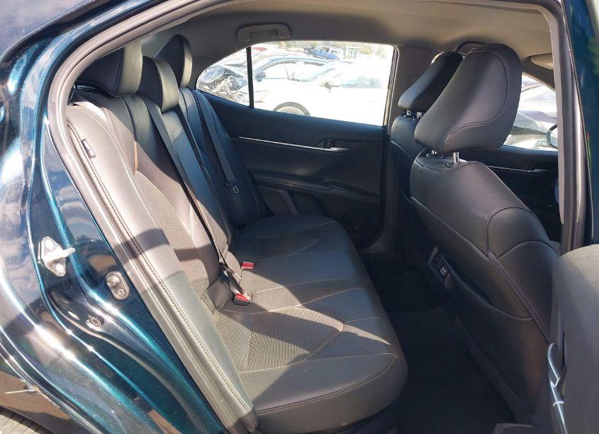 Photo 8 of 2020 Toyota Camry XLE HYBRID (VIN 4T1F31AK4LU531363)