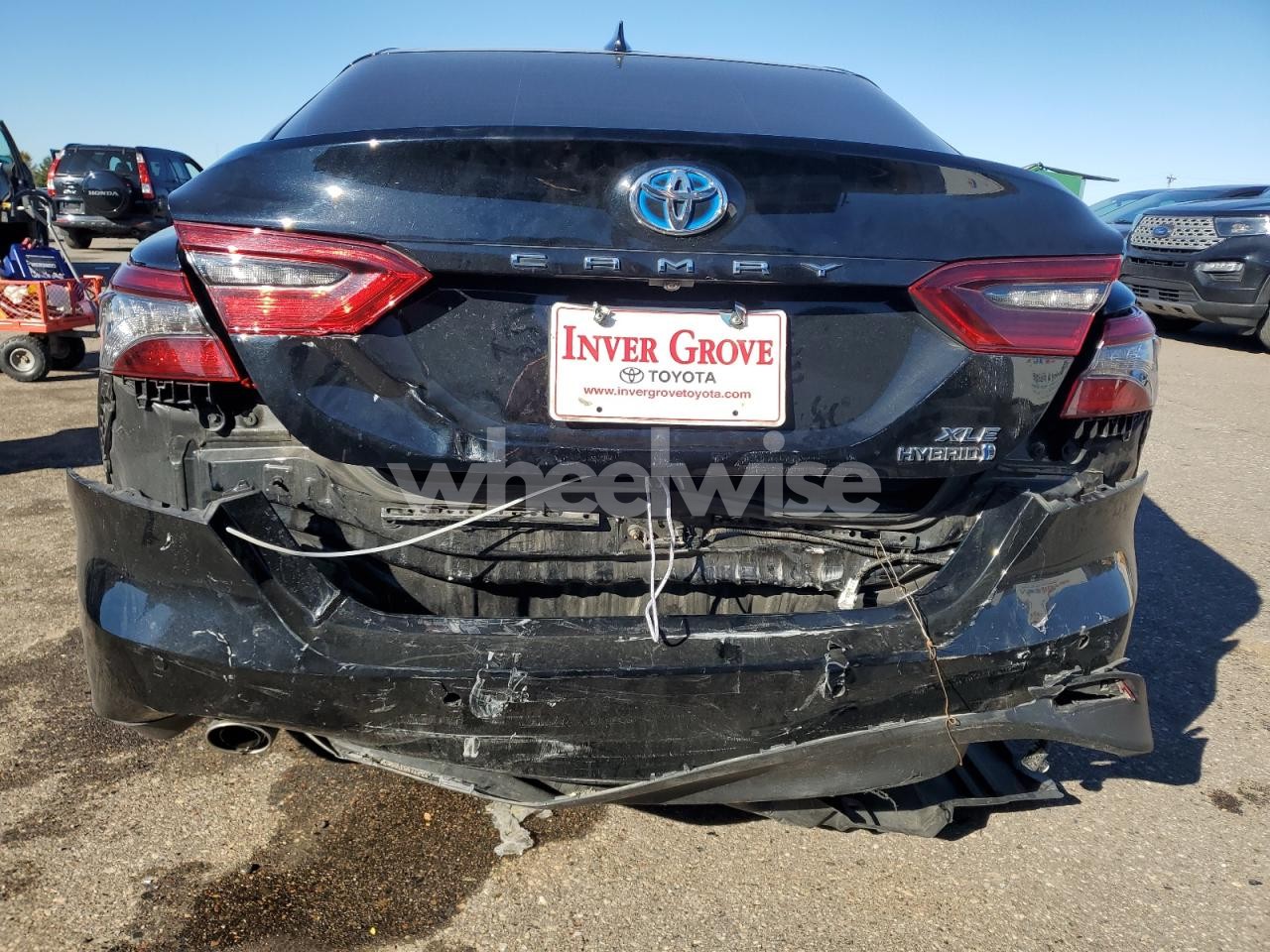 Photo 6 of 2021 TOYOTA CAMRY XLE (VIN 4T1F31AK4MU562212)