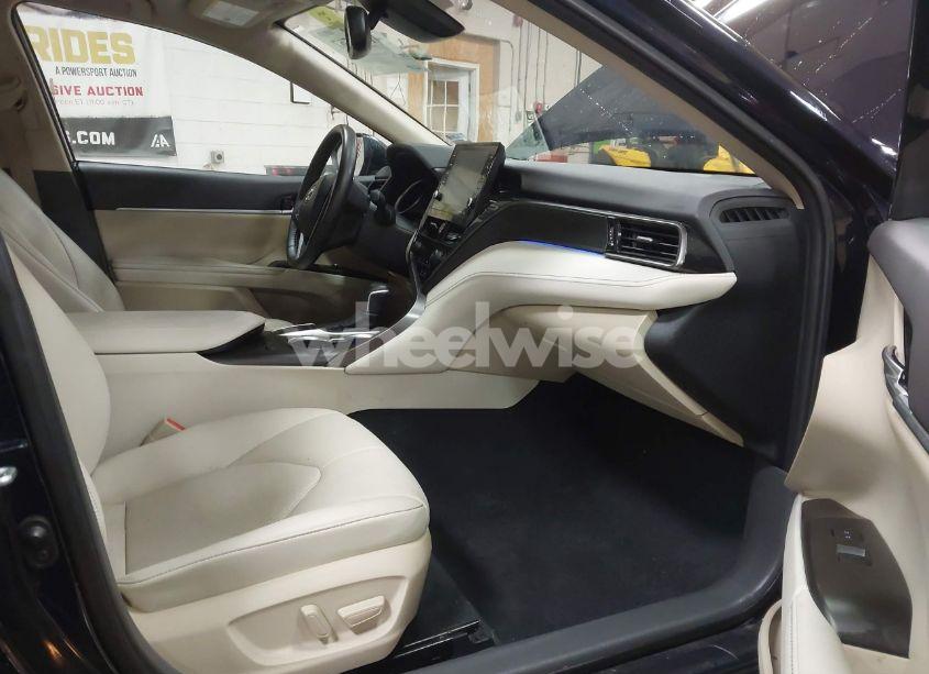 Photo 5 of 2022 Toyota Camry XLE HYBRID (VIN 4T1F31AK4NU579884)