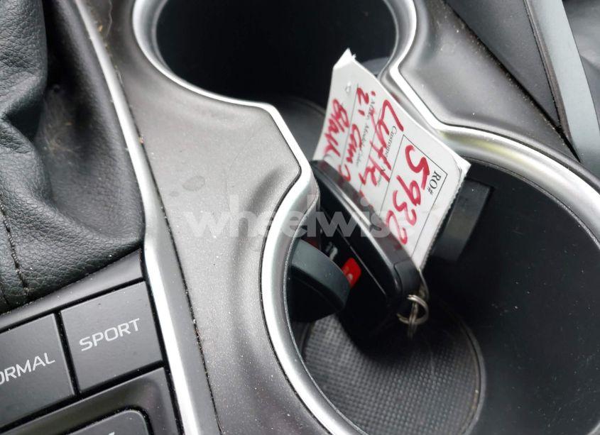 Photo 11 of 2021 Toyota Camry XLE (VIN 4T1F31AK5MU557536)