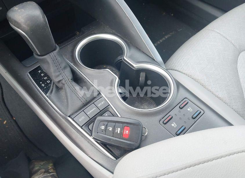 Photo 11 of 2022 Toyota Camry XLE HYBRID (VIN 4T1F31AK5NU589792)