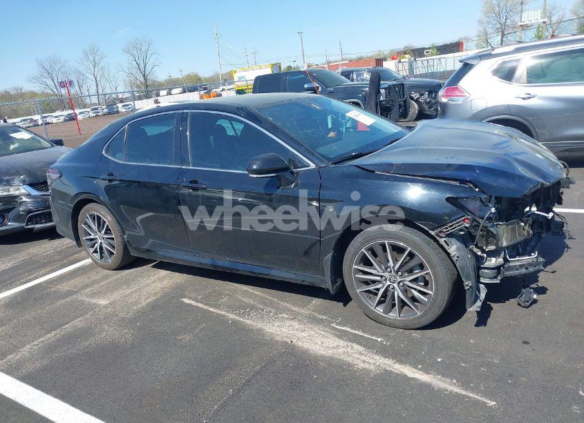 Photo 13 of 2022 Toyota Camry XLE HYBRID (VIN 4T1F31AK5NU594457)