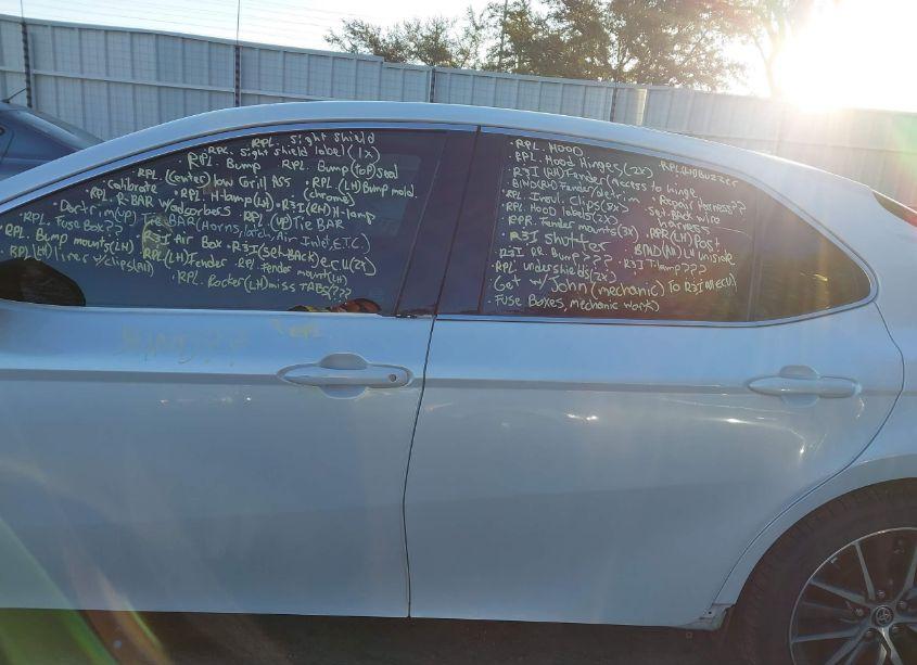 Photo 14 of 2023 Toyota Camry XLE HYBRID (VIN 4T1F31AK5PU615312)