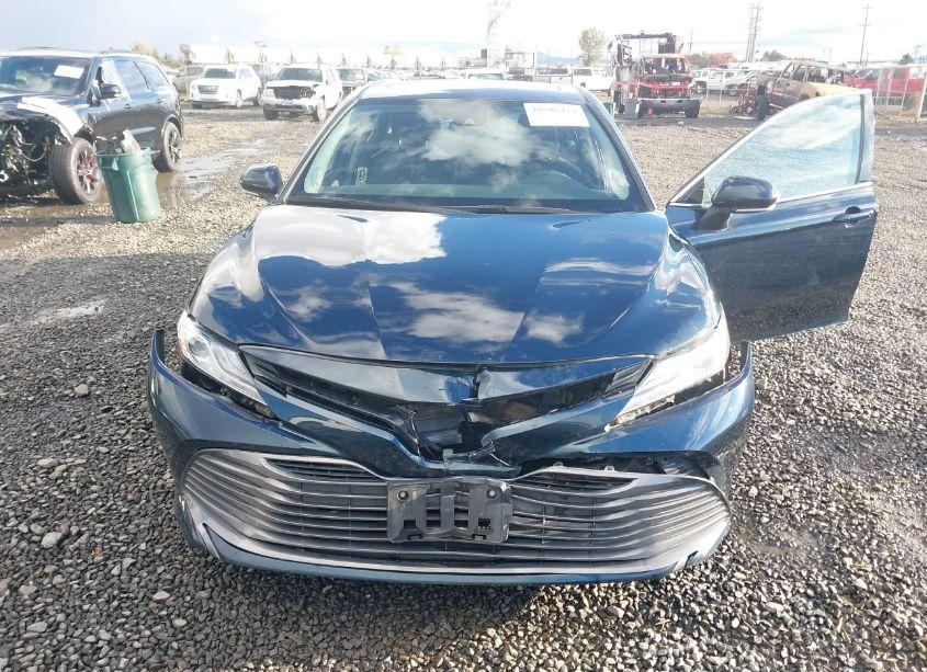 Photo 6 of 2020 Toyota Camry XLE HYBRID (VIN 4T1F31AK6LU532255)