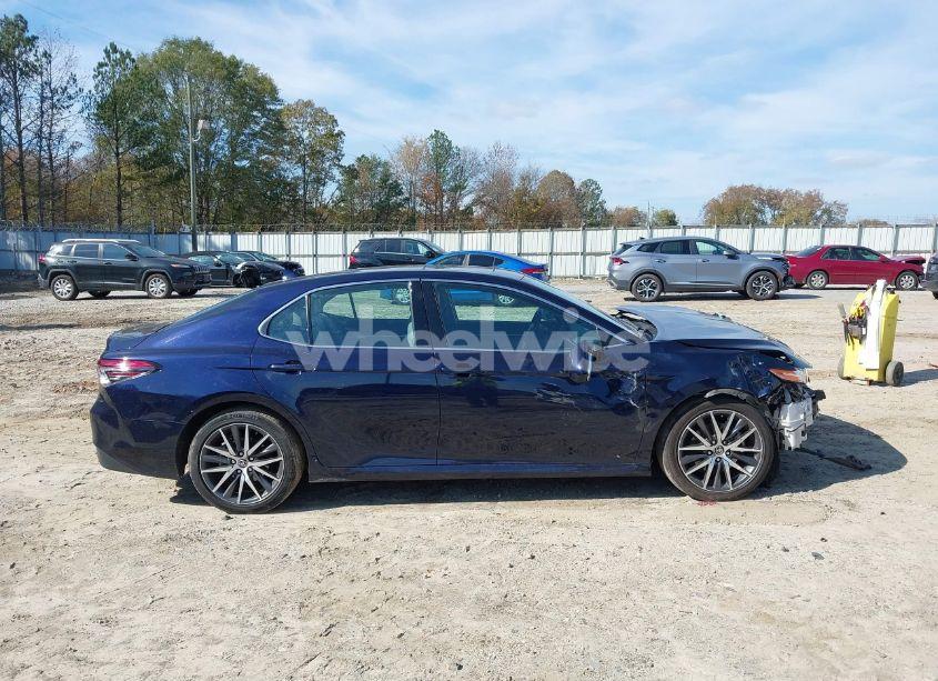 Photo 14 of 2022 Toyota Camry XLE HYBRID (VIN 4T1F31AK7NU584710)