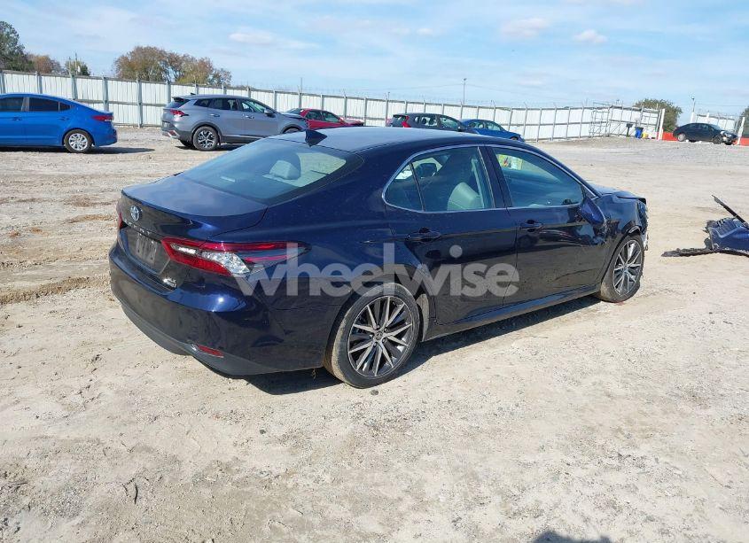 Photo 4 of 2022 Toyota Camry XLE HYBRID (VIN 4T1F31AK7NU584710)