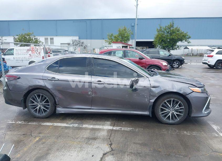Photo 12 of 2024 Toyota Camry HYBRID XLE (VIN 4T1F31AK7RU064271)