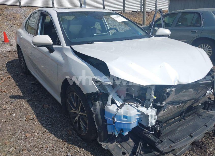 Photo 20 of 2022 Toyota Camry XLE HYBRID (VIN 4T1F31AK8NU574042)