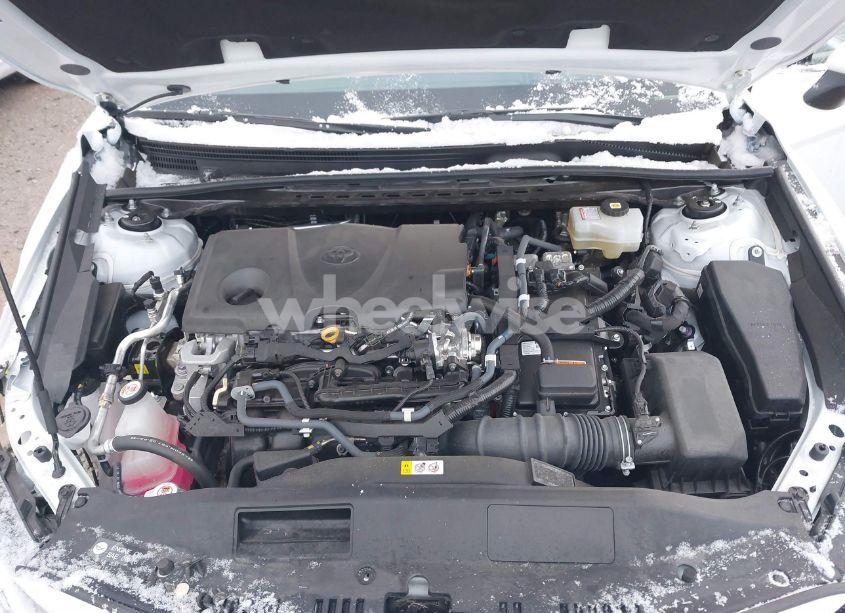 Photo 10 of 2022 Toyota Camry XLE HYBRID (VIN 4T1F31AK8NU575434)
