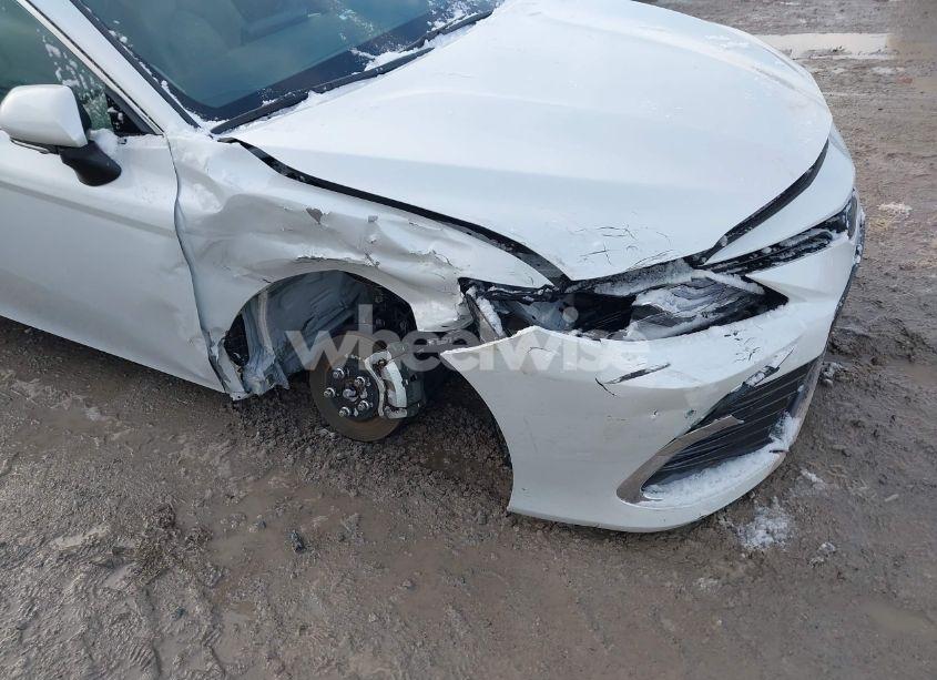 Photo 6 of 2022 Toyota Camry XLE HYBRID (VIN 4T1F31AK8NU575434)