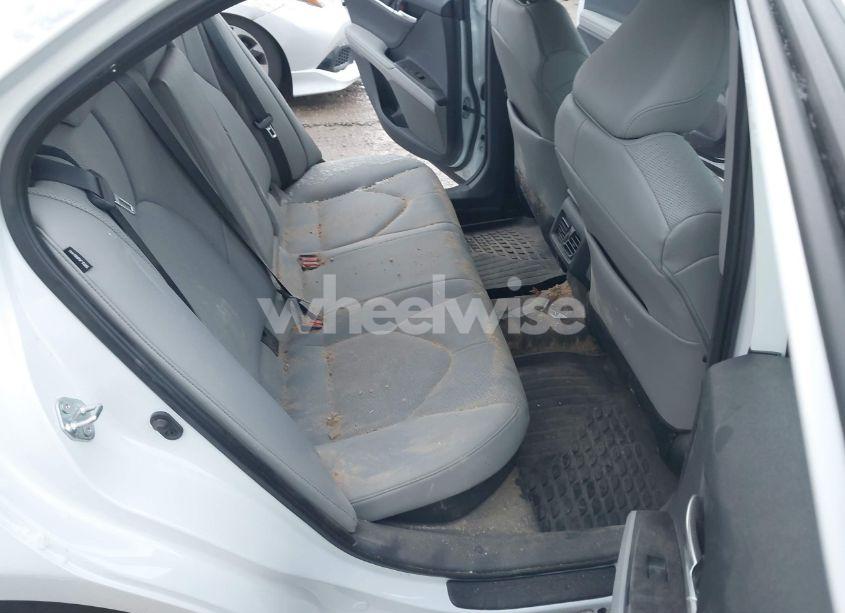 Photo 8 of 2022 Toyota Camry XLE HYBRID (VIN 4T1F31AK8NU575434)