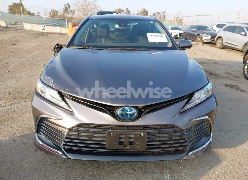 Photo 11 of 2022 Toyota Camry XLE HYBRID (VIN 4T1F31AK9NU577449)