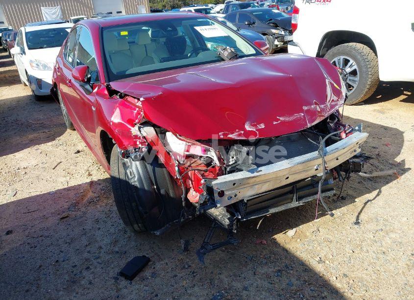 Photo 17 of 2021 Toyota Camry XLE (VIN 4T1F31AKXMU031774)