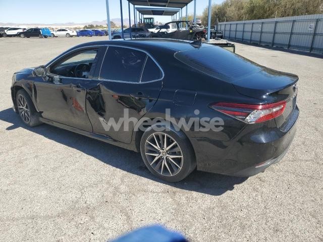 Photo 4 of 2022 TOYOTA CAMRY XLE (VIN 4T1F31AKXNU570073)