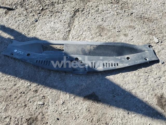 Photo 6 of 2022 TOYOTA CAMRY XLE (VIN 4T1F31AKXNU570073)