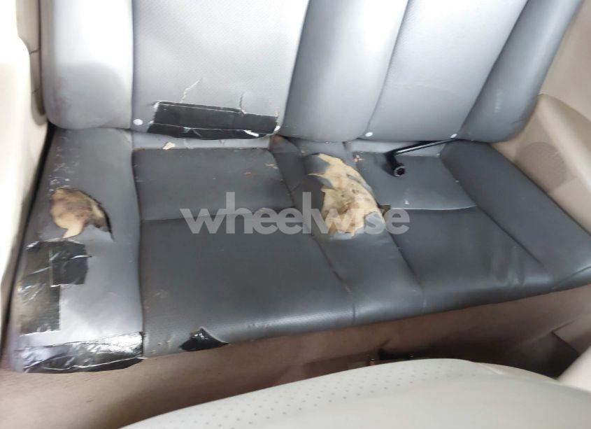 Photo 8 of 2004 Toyota Camry SOLARA SLE (VIN 4T1FA38P04U033617)