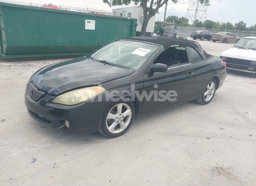 Photo 2 of 2005 Toyota Camry SOLARA SE (VIN 4T1FA38P05U063511)