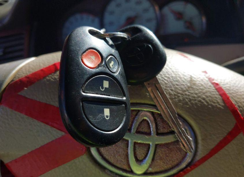 Photo 11 of 2004 Toyota Camry SOLARA SLE (VIN 4T1FA38P14U030662)