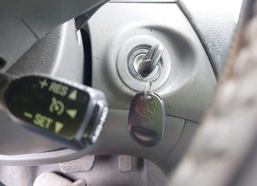 Photo 11 of 2005 Toyota Camry SOLARA SLE (VIN 4T1FA38P15U060858)