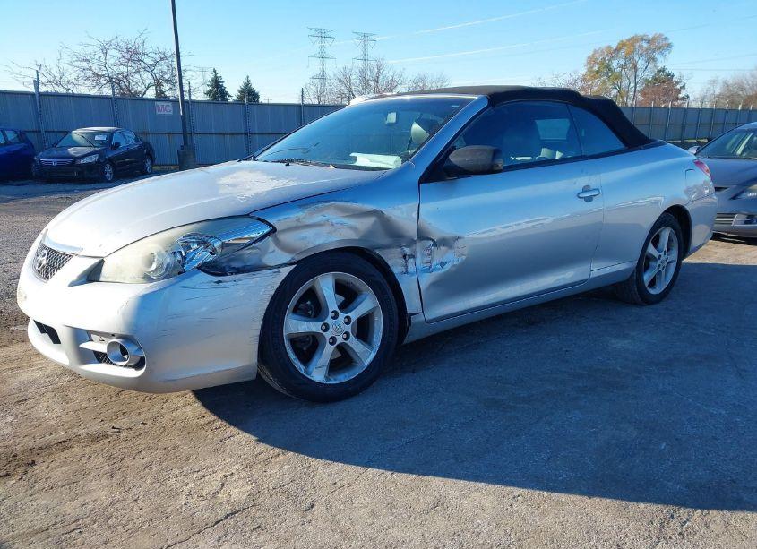 Photo 2 of 2007 Toyota Camry SOLARA SLE (VIN 4T1FA38P27U121458)