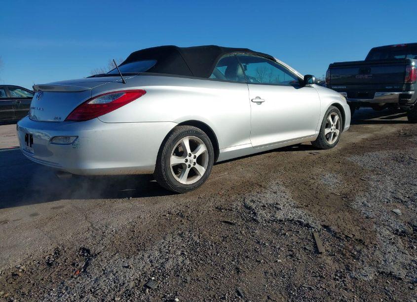 Photo 4 of 2007 Toyota Camry SOLARA SLE (VIN 4T1FA38P27U121458)