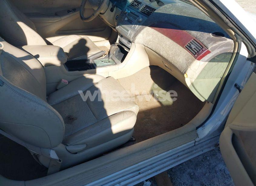 Photo 5 of 2005 Toyota Camry SOLARA SLE (VIN 4T1FA38P35U055323)