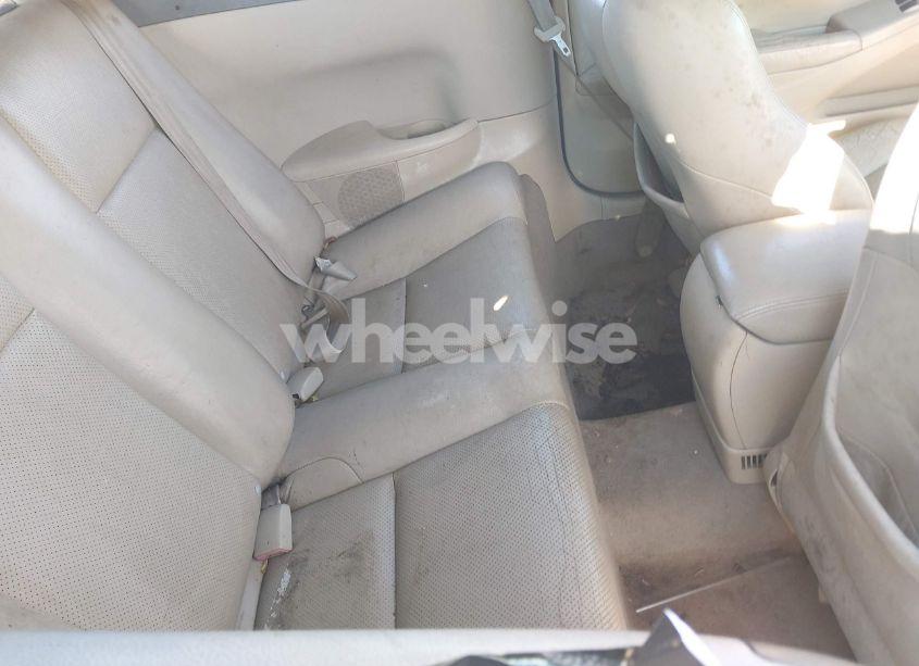Photo 8 of 2005 Toyota Camry SOLARA SLE (VIN 4T1FA38P35U055323)