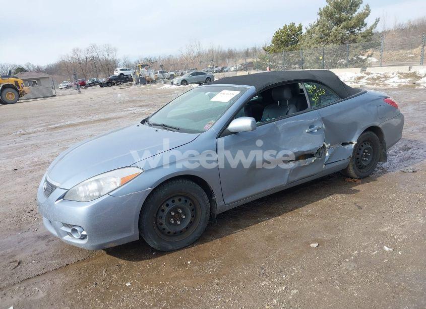 Photo 2 of 2007 Toyota Camry SOLARA SLE (VIN 4T1FA38P37U109108)