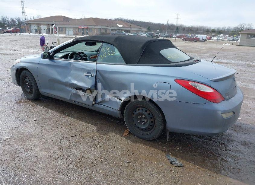 Photo 3 of 2007 Toyota Camry SOLARA SLE (VIN 4T1FA38P37U109108)