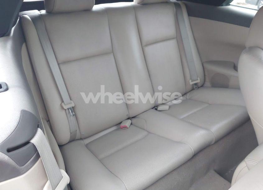 Photo 8 of 2005 Toyota Camry SOLARA SE/SLE (VIN 4T1FA38P45U039955)