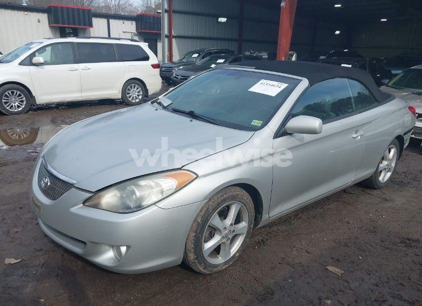 Photo 2 of 2005 Toyota Camry SOLARA SLE (VIN 4T1FA38P65U058474)