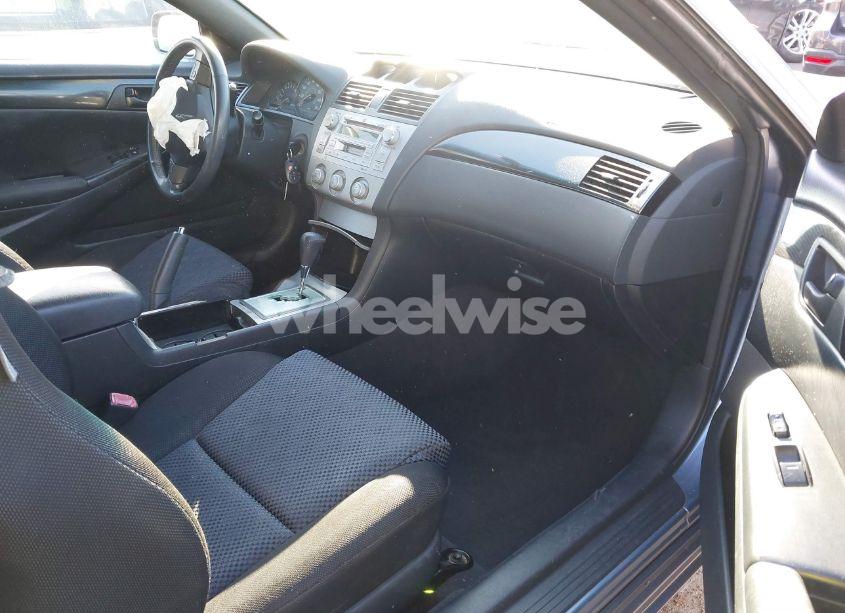 Photo 4 of 2006 Toyota Camry SOLARA SE (VIN 4T1FA38P66U067421)