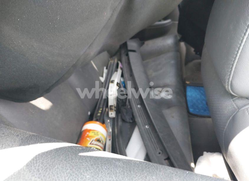 Photo 8 of 2008 Toyota Camry SOLARA SLE (VIN 4T1FA38P78U140931)