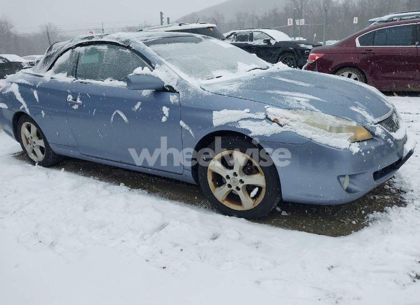2005 Toyota Camry SOLARA SLE (VIN 4T1FA38P85U044933) main photo