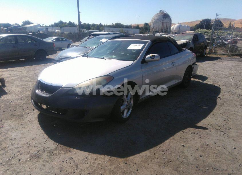 Photo 2 of 2005 Toyota Camry SOLARA SLE (VIN 4T1FA38P85U048612)
