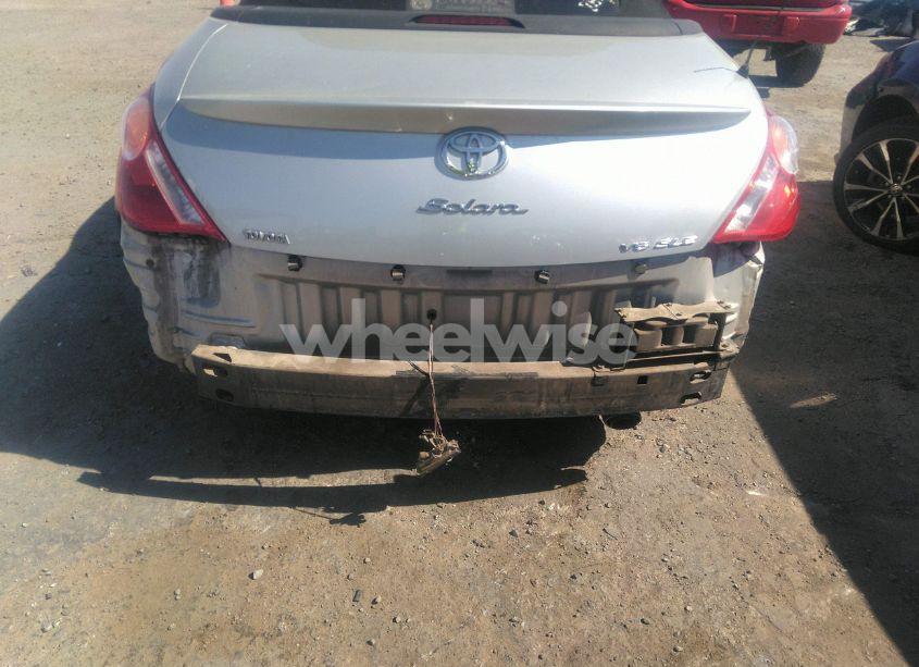 Photo 6 of 2005 Toyota Camry SOLARA SLE (VIN 4T1FA38P85U048612)
