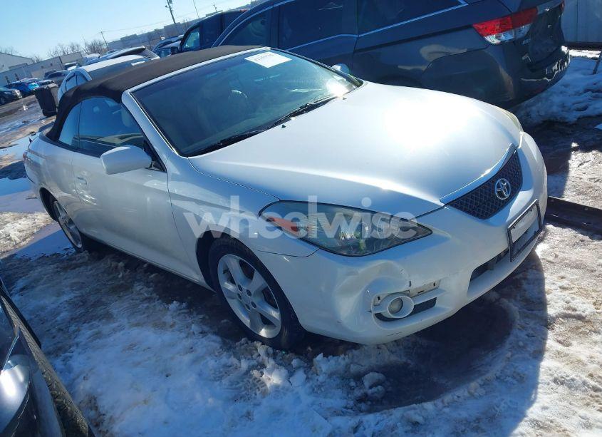 2007 Toyota Camry SOLARA SLE (VIN 4T1FA38P87U120105) main photo