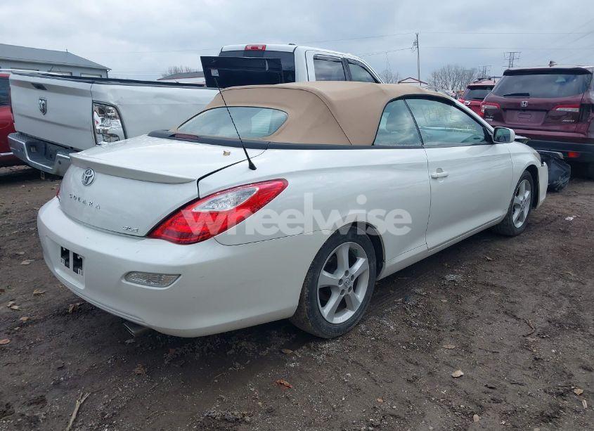Photo 4 of 2007 Toyota Camry SOLARA SLE (VIN 4T1FA38P87U128172)