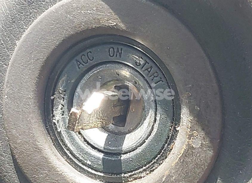 Photo 11 of 2008 Toyota Camry SOLARA SLE (VIN 4T1FA38P88U155549)