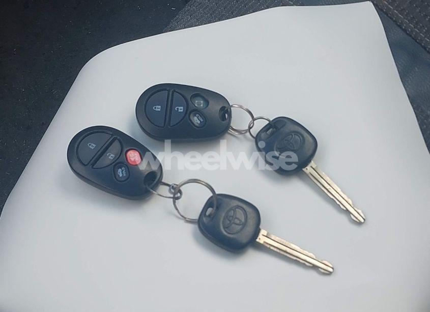 Photo 11 of 2007 Toyota Camry SOLARA SLE (VIN 4T1FA38P97U121313)