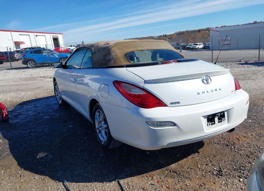 Photo 3 of 2007 Toyota Camry SOLARA SE (VIN 4T1FA38P97U132036)