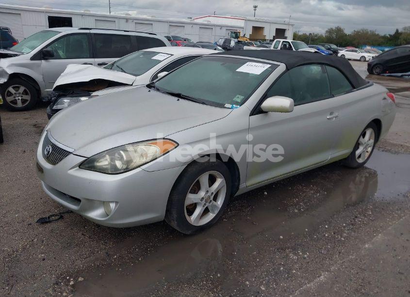 Photo 2 of 2004 Toyota Camry SOLARA SLE (VIN 4T1FA38PX4U025721)