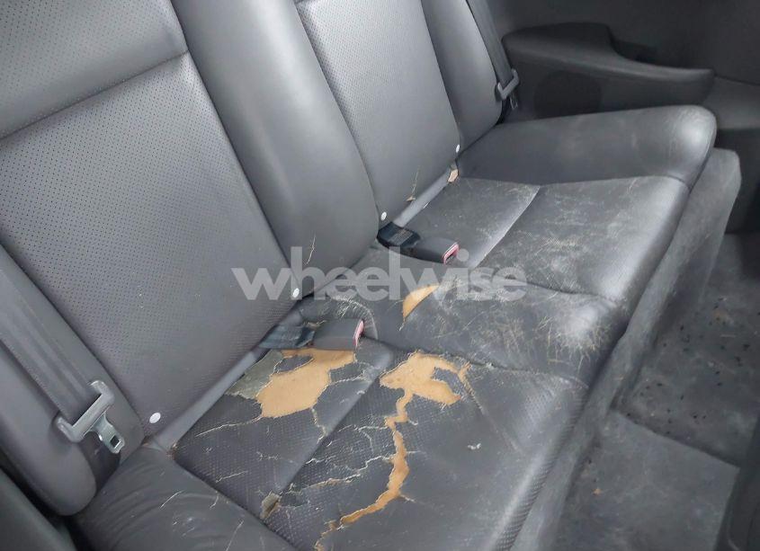 Photo 8 of 2004 Toyota Camry SOLARA SLE (VIN 4T1FA38PX4U025721)