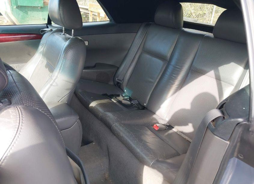 Photo 8 of 2004 Toyota Camry SOLARA SLE (VIN 4T1FA38PX4U034709)